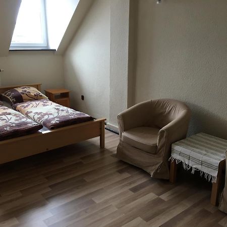 Pokoje Goscinne Na Podzamczu Ujście-Darłowskie エクステリア 写真