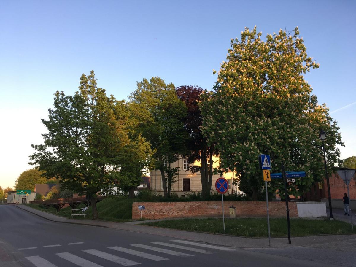 Pokoje Goscinne Na Podzamczu Ujście-Darłowskie エクステリア 写真